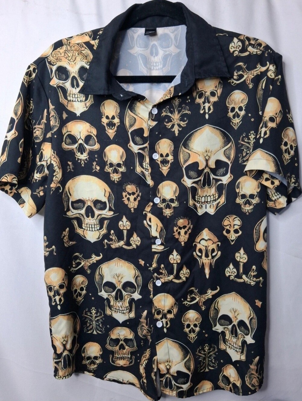 Manfinity Mens Skull Gothic Punk Button Down Size Small